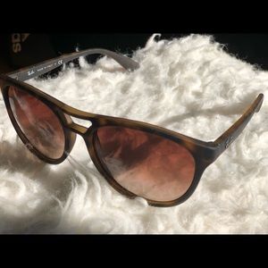 Ray ban sunglasses